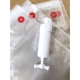 20 Pack BPA Free Reusable Vacuum Storage Bags Kit Includes: 12x Medium and 8x Large Bags, 1 Hand Pump, 2 Bag Sealing Clips for Practical Food Storage & Cooking
