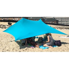 eZthings UV Light Sun Shade Protection Beach Shelters - Lightweight Tent Canopy with Sandbag Anchors (Light Blue, 7.5 x 7.5 ft - 6 ft Tall)