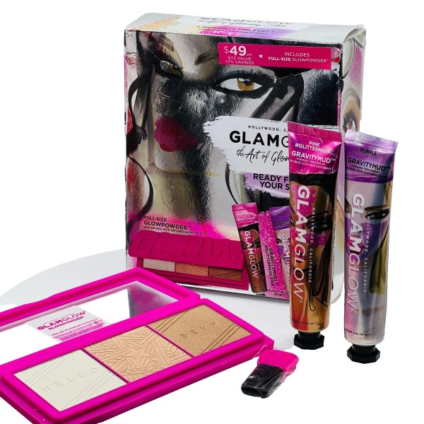 Glamglow the Art of Glowing Skin 3 Piece set (NIB)