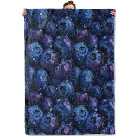 TRYYN Realistic Blueberry Pattern Throw Blanket for Couch Picnic Camping Outdoor Decor, Vibrant Juicy Berry Theme, Super Soft Cozy Plush Fluffy Fleece Blankets Gifts for Fruit Lovers, 60x50 Inch