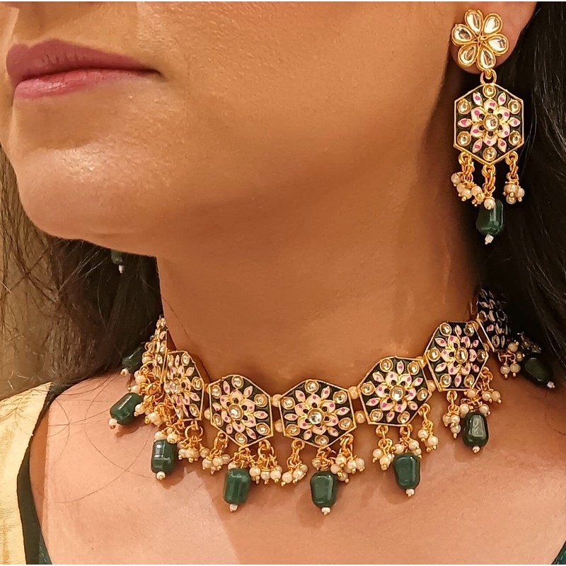 Efulgenz Conjunto de gargantilla de joyería india Maang Tikka pendientes