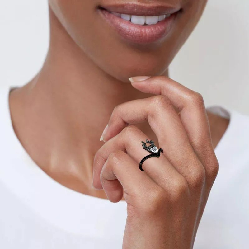 Dtup Anillo Malefica Elegante Oro Negro Corazon Gotico Dtup®