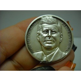 JFK John Kennedy  Martyrs To Freedom Novelty Heads Tails Challenge Coin