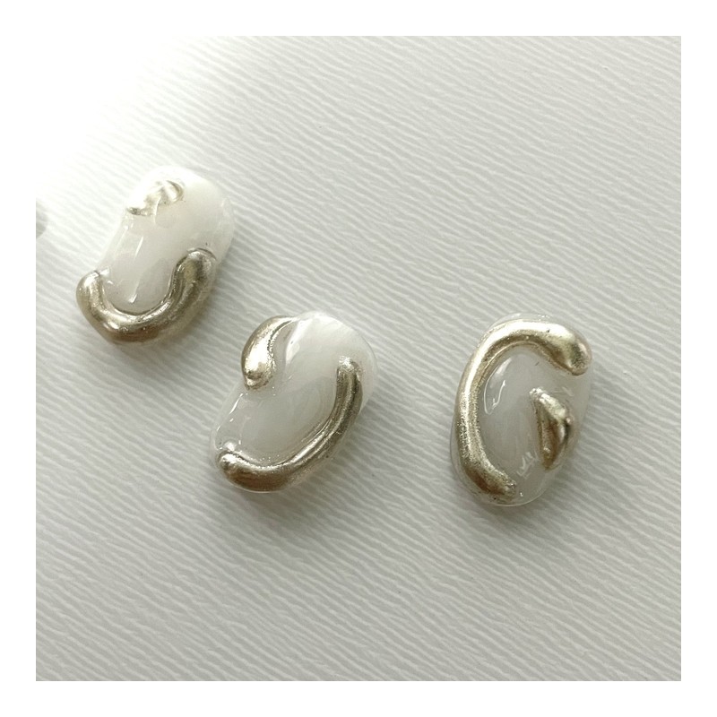 ˡᴬᴺᵀᶤˡ Brass lump handmade nail tip - Short Oval S