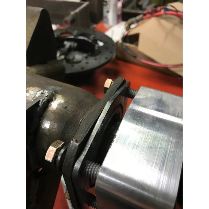 divebombers garage Gm 10 / 12 bolt 1/8 Axle spacer
