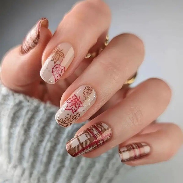Fall Press on Nails Short Square Fake Nails with Maple