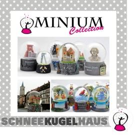 30030 Souvenir Snow Globe Eichstätt Willi Bald Burg 65 mm Diameter