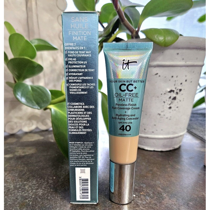 IT Cosmetics LIGHT CC+ Oil Free Matte Full Cover Cream
