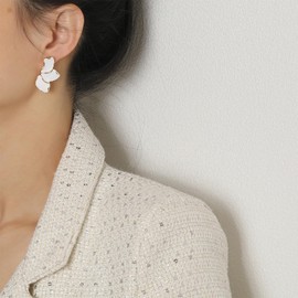 Flower Earrings for Women Colourful Metal Floral Earrings Boho Leaf Stud Earrings Statement Earrings Jewelry Gifts for Girls (White)