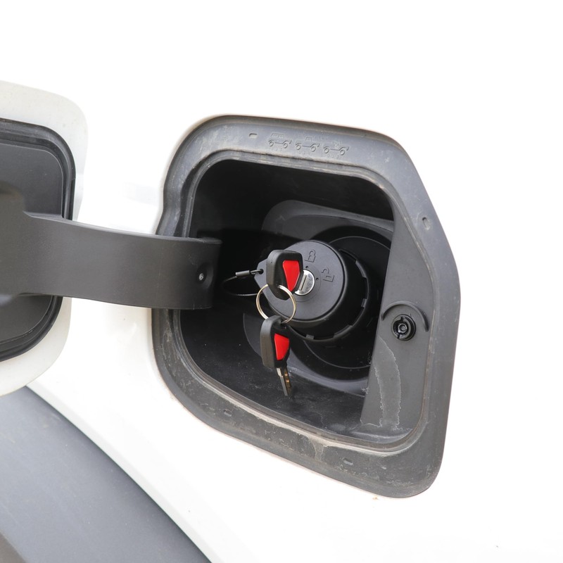 sukemichi Locking Gas Cap Lock And Key For Bronco /