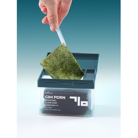 Isntree Kim PDRN Boosting Glow Pads 70 sheets / 김 PDRN 부스팅 글로우 패드 70매