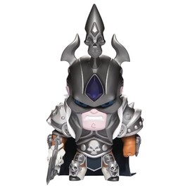 Diamond Distributors World of Warcraft Cute But Deadly Colossal Arthas 8 inch Vinyl Figure