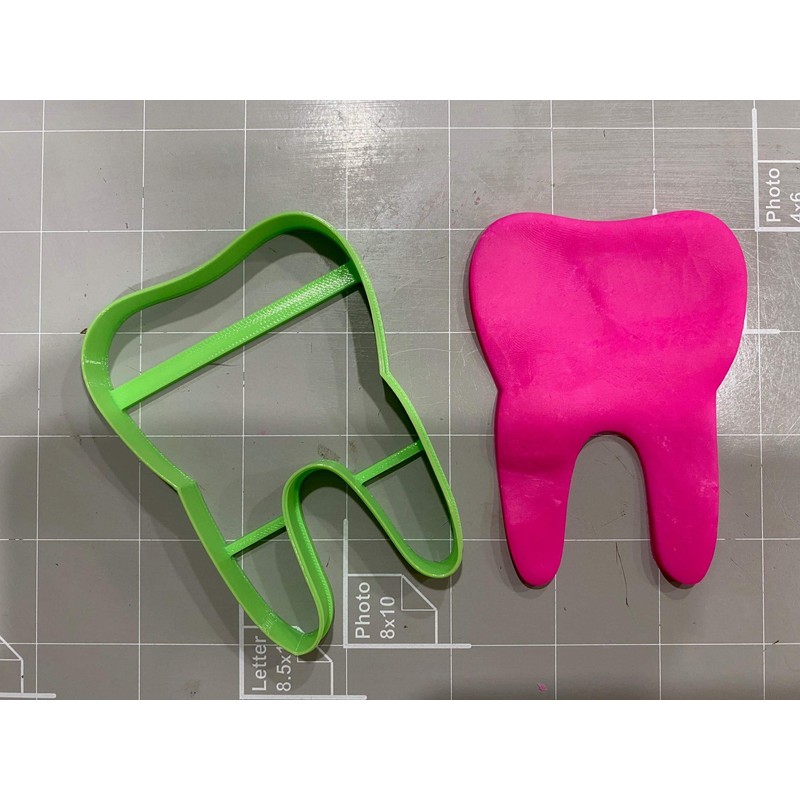 Cortador de galletas de dientes