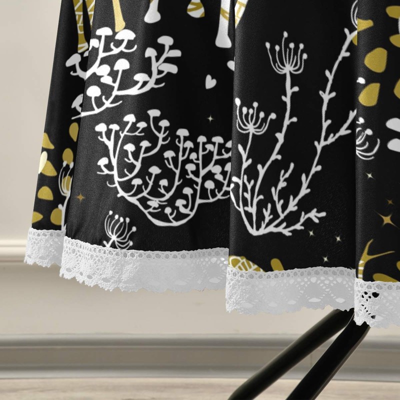 Mnsruu Christmas Tablecloths, Christmas Reindeer Decorative Table Cloth for Circular