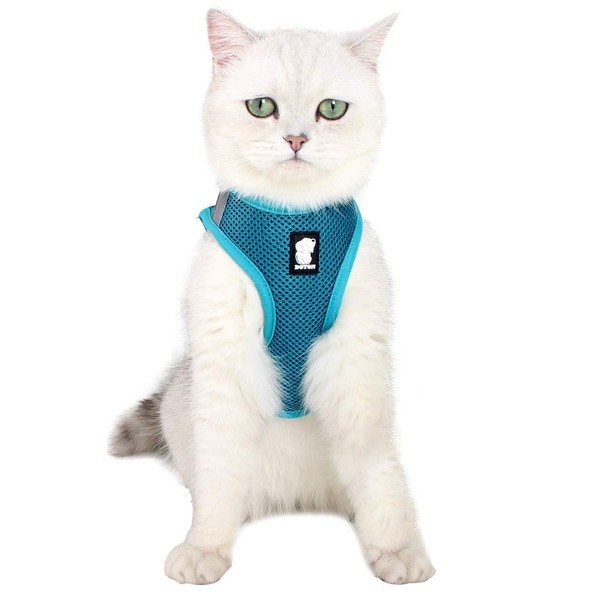 HEYWEAN Cat Harness and Leash - Ultra Light Escape Proof