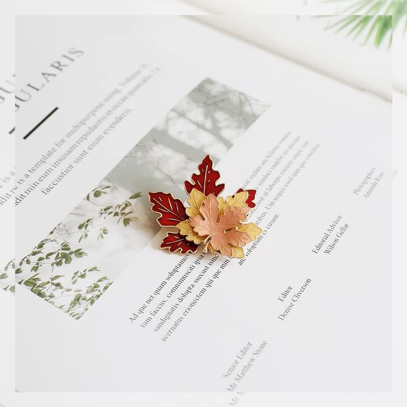 Maple Leaf Brooch Pin Autumn Fall Leaves Brooch Retro Lapel
