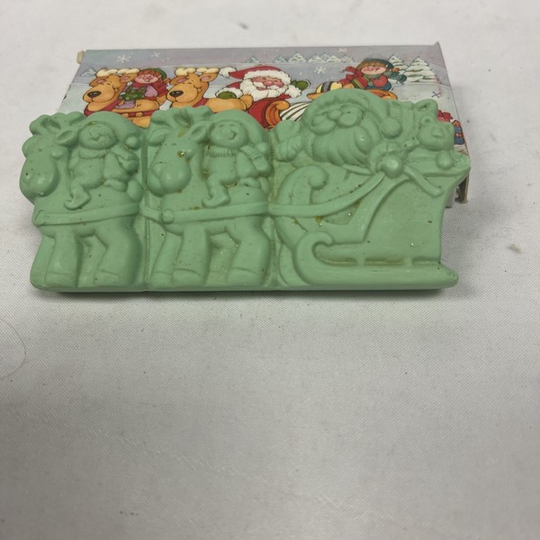 Avon Vintage Avon Soap Bar Green Christmas Santa Sled Reindeer