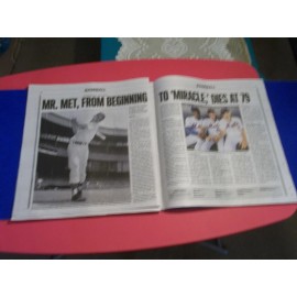 'ED KRANEPOOL' ORIGINAL MET DIES'/'ACTOR JAMES EARL JONES' DIES' NEWSDAY 9/10/24