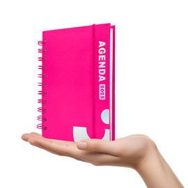 2025 Daily Planner with Rings, Size 11 x 16 cm, Perfect for Appointments and Business – Elegant Hardcover, Functional Design, Diary in Italian from January to December (Fuchsia)