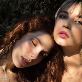 LoEnMe Jewelry Silver Plated Aries Woman Custom Made Engraved Sterling Silver Customized Name Necklace