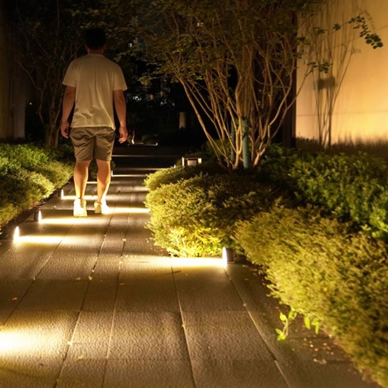 2 Set Solar Step Lights Triangle Solar Stair Light IP68