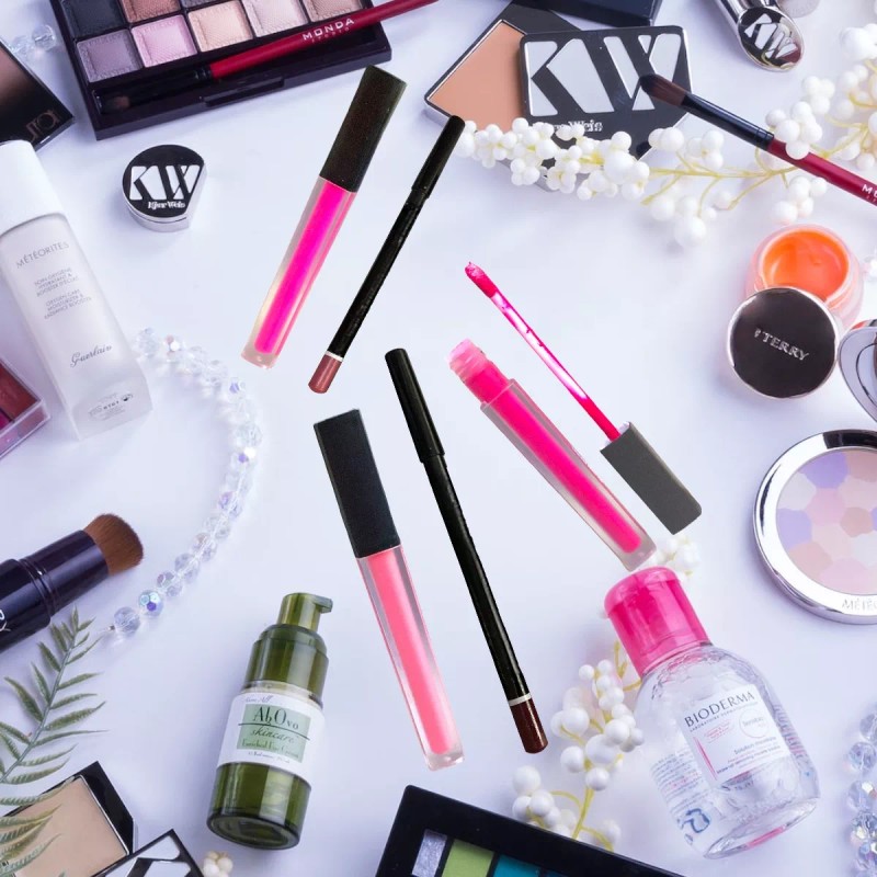 Favorbeauty Set De Labiales Liquido Con Lápiz Delineador De Labios