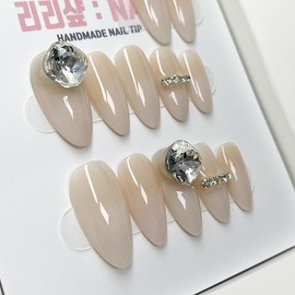 Nude Classic Handmade Nail Tips - Stelletto / 누드 클래식 수제네일팁 - 스텔레토