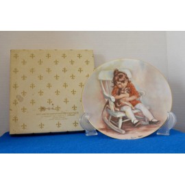 HAVILAND & PARLON 1977 MOTHERS DAY  PLATE  "AMY AND SNOOPY" BY MARIAN CARLSEN