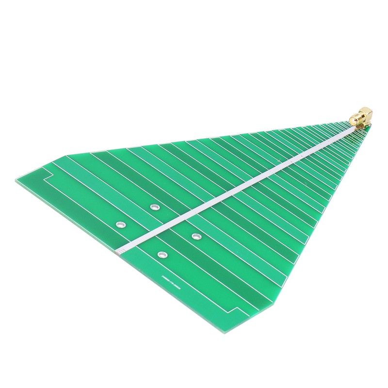 Log Periodic Antenna UWB UltraWide Bandwidth Printed Circuit Board Module