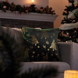 Topfinel Christmas Cushion Cover, 50 x 50 cm, Green, Set of 2, Velvet Cushion Covers, Decorative Cushion Covers, Sofa Cushion, Couch Cushion, Christmas Decoration, Gift, Living Room, Bedroom