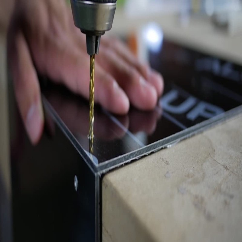 Falken Design Aluminum Composite Panel Brushed Silver 24"x 48", 1/8"