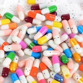 A variety of uses, real and cute, colorful, colored, facial expressions, small capsules, 100 pieces in mini stationery