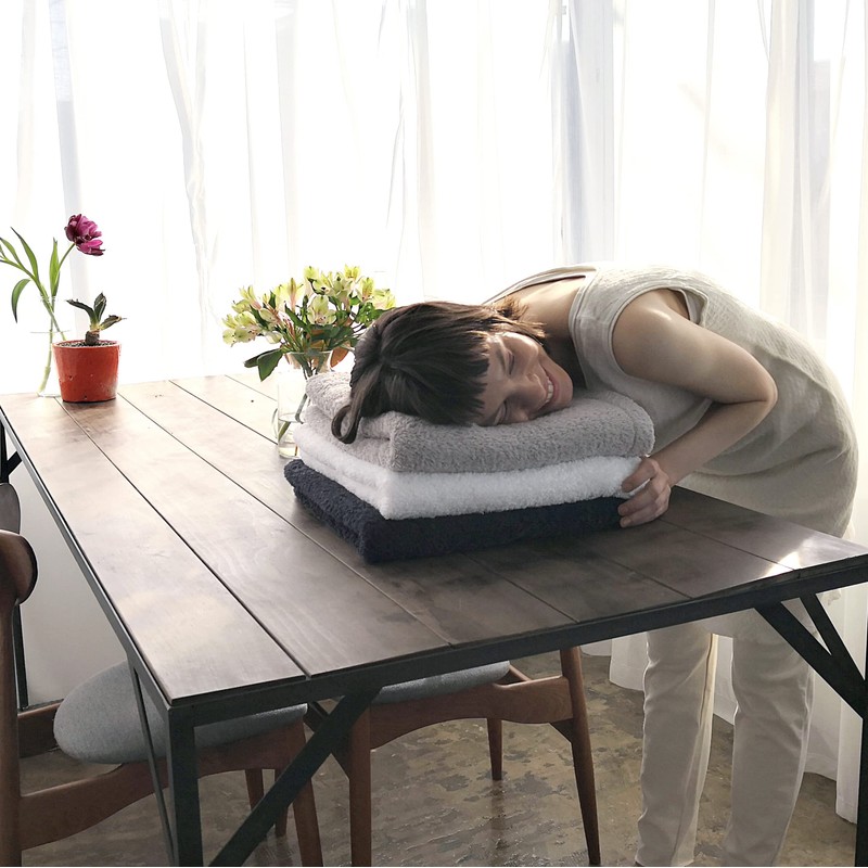 TRUE TOWEL Classic SUGOI Bath Towel, Luxury Imabari Towel (Gray)