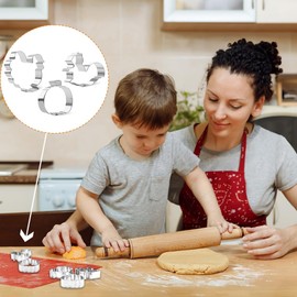 Large Fall Cookie Cutters Shapes 3 PCS Thanksgiving Cookie Cutter Set Thanksgiving Pumpkin Cookie Cutter Turkey Squirrel Pumpkin Autumn Harvest Holiday Decoration Party Supplies Leaf Cookie Cutter