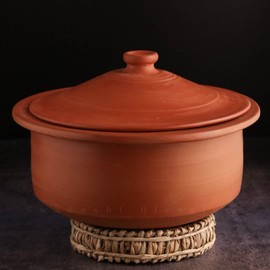 Swadeshi Blessings HandMade Exclusive Range Unglazed Earthen Kadai/Mud Handi/Mitti Ke Bartan/Clay Pot for Cooking & Serving with Lid(with Mirror Shine) + Free Palm Leaf Stand (4 Liters)