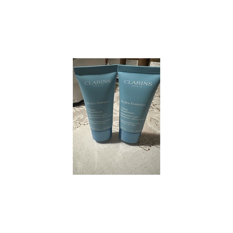GlamGlow Becca We Know Brillo Gravedad Barro y Rosa Brillo