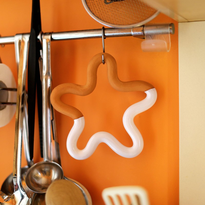 Egloo - Decorative Ceramic Trivet, Design Trivet for Hot Plates