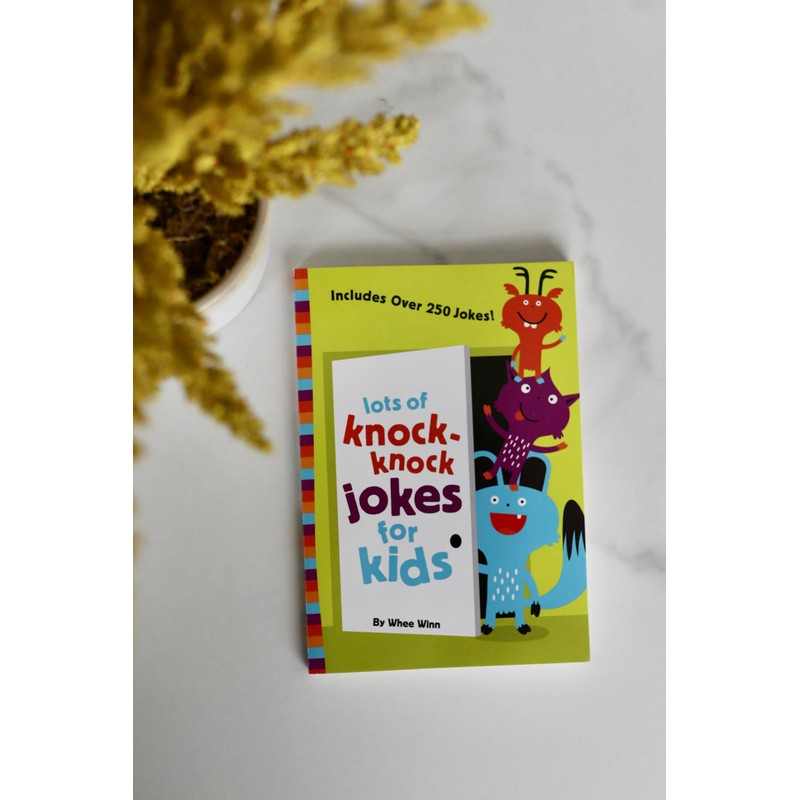 HarperCollins Lots of Knock-Knock Jokes for Kids