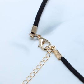 TseenYi Boho Turquoise Pearl Necklace Short Black Necklace Simple Choker Jewelry for Women and Girls (Gold)