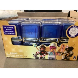 Roblox, Roblox Toys, Roblox mystery box ROBLOX Gold Celebrity Series 2 Blue Blind Box Mystery Figure Cube Sealed Code