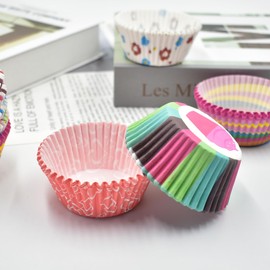 Pack of 300 paper muffin cases, cupcake cases, mini muffins paper cases, cupcake decoration, muffin cases wedding, muffin mould paper