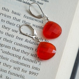 GemInspire Real Carnelian Teardrop Dangle Earrings Simple Lightweight July Birthstone Jewelry Hypoallergenic 925 Sterling Silver Leverback Earrings For Women
