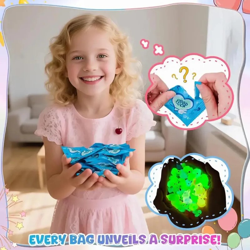 *100 Mini Animales De Resina Que Brillan En La Oscuridad