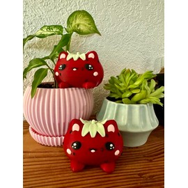 Strawberry Cat | 3D Printed Adorable Sculpted Fruit Animal | Home and Desk Decor