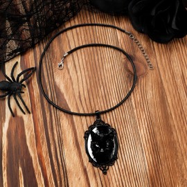 YWMAN Cool Black Cat Cameo Necklace- Mysterious Cat Glass Pendant- Goth Charms Jewelry Gift Witch Costume Accessories