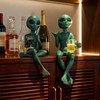 HUZHIBING Amusing and Humorous Alien Statue,Alien with Beer Glass Figurine