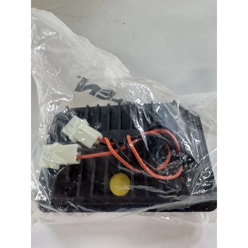 Whelen Part # 01-0286361211B 400 LINEAR LED AMB AMP REBEL