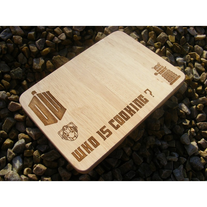 Doctor Who Dr Dalek Wood Chopping Cheese Board Gift Present