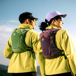 AONIJIE Running Hydration Vest Backpack 8L Bag Lightweight Vest for Trail Running Race Marathon (Green, One Size)