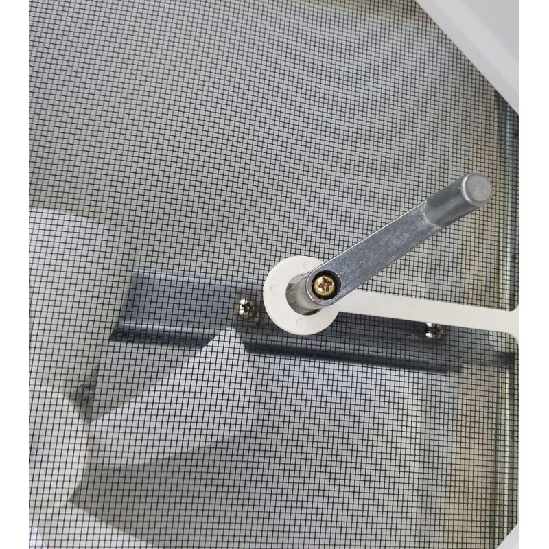 HENG’S INDUSTRIES 14" RV Roof Vent 12 Volt Powered Fan